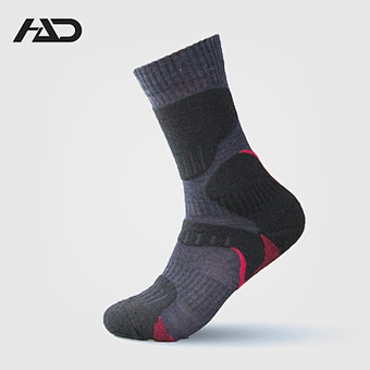 custom logo free terry sport socks