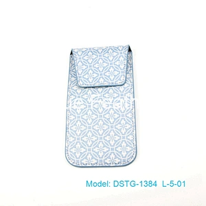 Pattern Checked PU Leather Sunglasses Pouch