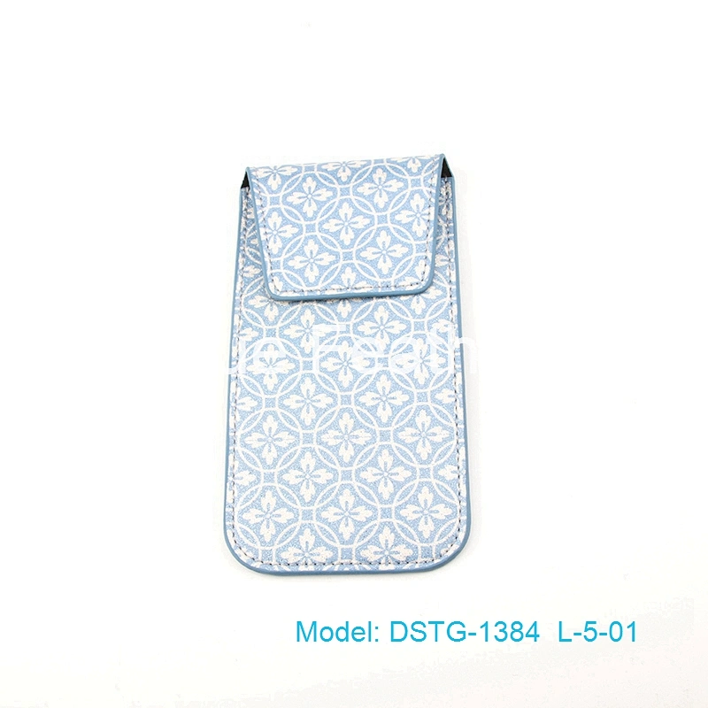 Pattern Checked PU Leather Sunglasses Pouch
