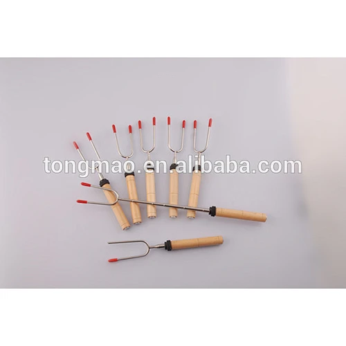 wooden handle telescopic Marshmallow campfire roaster
