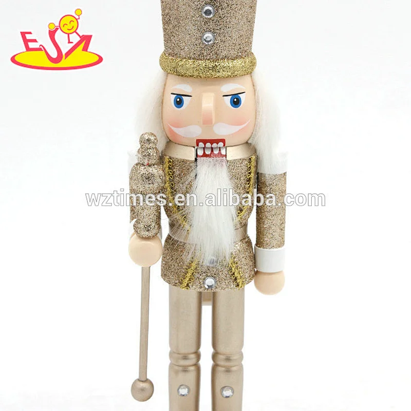 2018 Wholesale hottest golden kids doll toys wooden small nutcrackers for sale W02A290