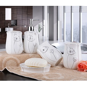 Luxury 5 Pieces of Ceramic Bathroom Accessories Set Simply Bathroom Sanitary Set for Hotel Home Three Pattern