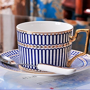 The best price Blue plaid pattern ceramic cup with tray set CE Authentication for afternoon tea