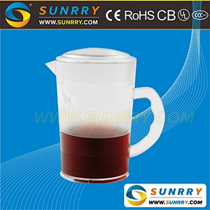 1.9L Best seller plastic milk and fruit infusion water forthing pitcher with lid