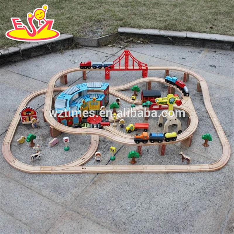 wholesale 142 pcs best quality wooden toy train track hottest design kids wooden toy train track W04C072