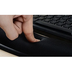 WaveRest Gel Wrist Pad for Keyboards