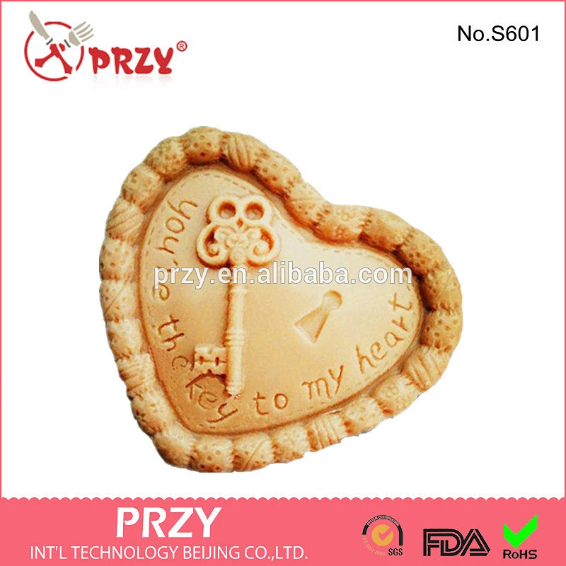S601 PRZY key to heart silicone soap mold