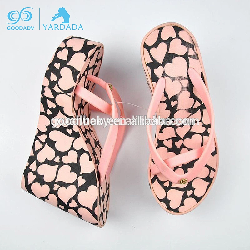 2018 Wholesale summer flat slippers home flip flops