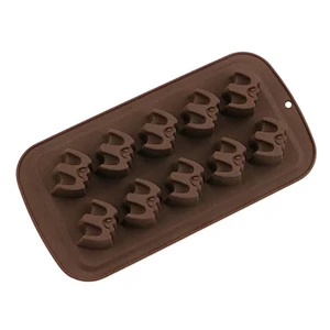 Halloween creative bat design biscuit chocolate chip cookie cartoon silicone cake mold