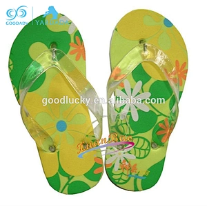 The new design 2015 summer beach PVC slippers wholesale wedge