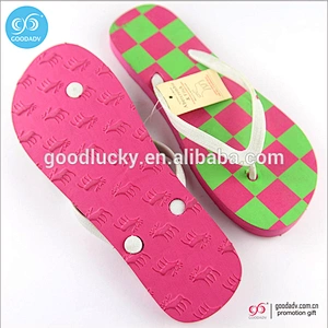 Guangzhou supply rubber sole sheet slipper summer beach slipper fashion slipper