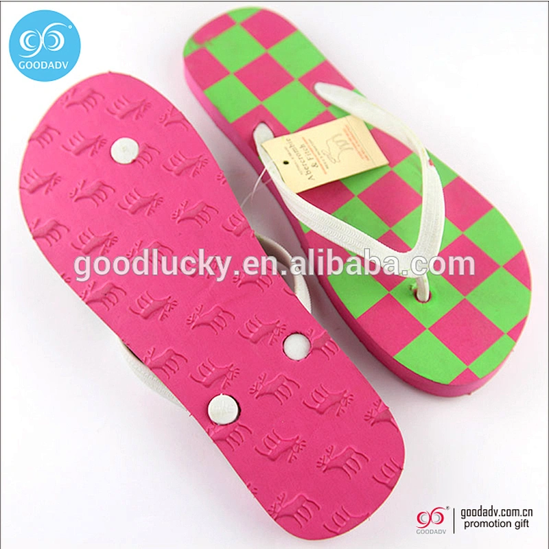 Guangzhou supply rubber sole sheet slipper summer beach slipper fashion slipper