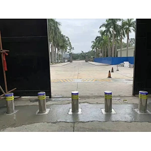 Reflective Tape Ornate Safety Stainless Steel Parking Road Automatic Pneumatic Bollard for Access Control