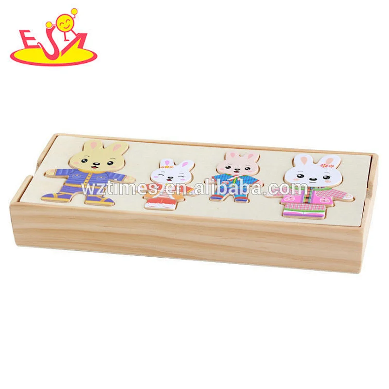 2018The latest hottest fun puzzle cartoon rabbit family wooden toy W14D059.