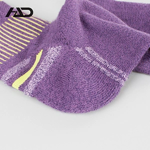 men's fashion design soft sport socks wholesale