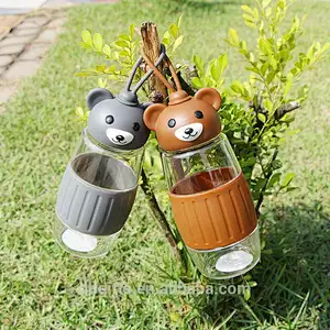 2018 Good Quality Eco-friendly PC Material Reusable PP Cup Cute Bear Shape Water Bottle with Anti-heat Silicone Sleeve