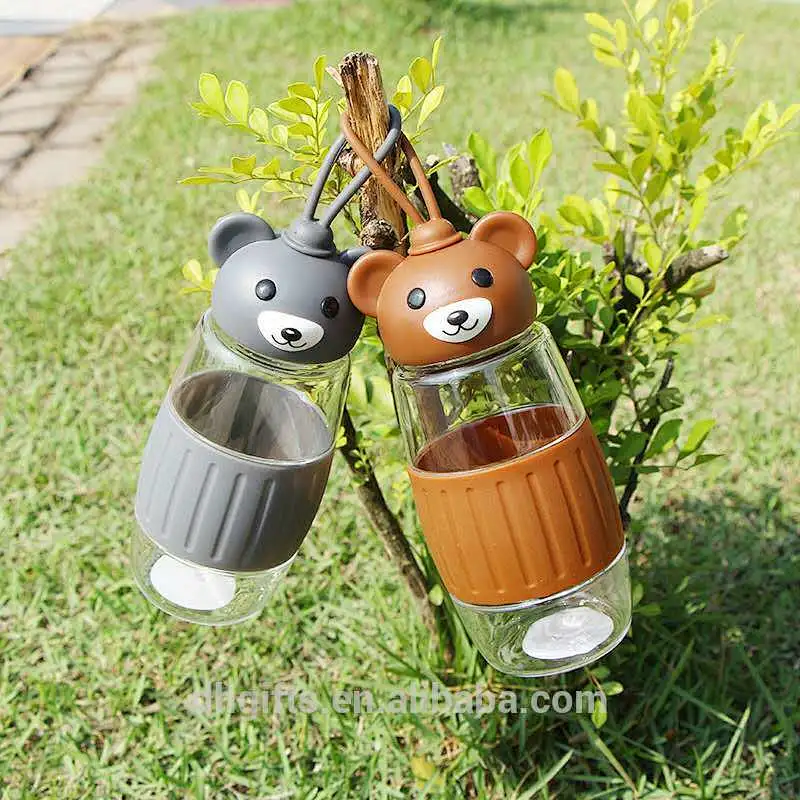 2018 Good Quality Eco-friendly PC Material Reusable PP Cup Cute Bear Shape Water Bottle with Anti-heat Silicone Sleeve
