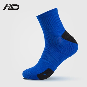 Cotton jacquard pile sport basketball socks