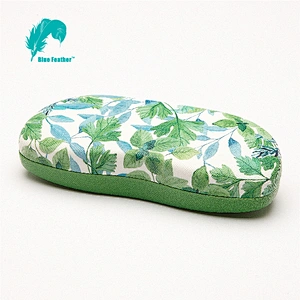 Elegant Botanical Artwork Spectacle Case for Stylish Storage