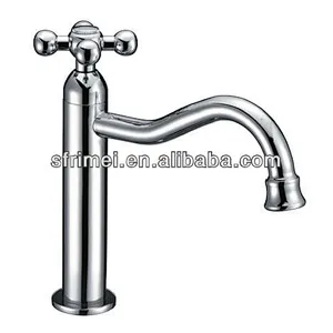 Deck Mounted Brass Zinc Alloy Handle Ceramics Spool Long Neck Curved Wash Basin Faucet
