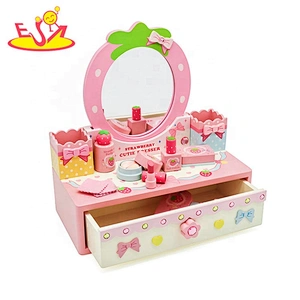 2018 New hottest dresser toy wooden kids makeup set for pretend play W10D214