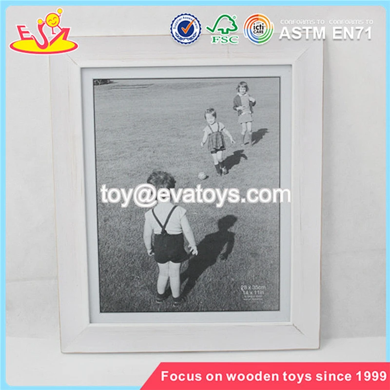 Wholesale new design simple square style wooden kids photo frame W09A033