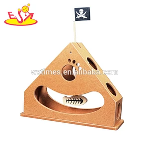 2018 Wholesale cheap wooden interactive cat toy best design pet IQ training wooden interactive cat toys W06F033