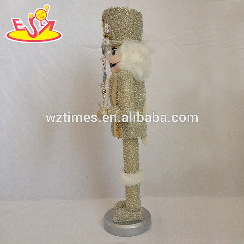 wholesale high quality wooden toys children like large christmas nutcrackers W02A069B