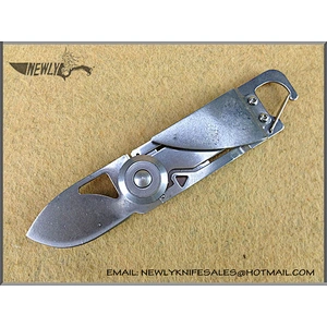 Outdoor Multifunction Tactical Folding Knife With Climbing Button Carabiner