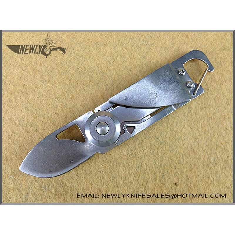 Outdoor Multifunction Tactical Folding Knife With Climbing Button Carabiner