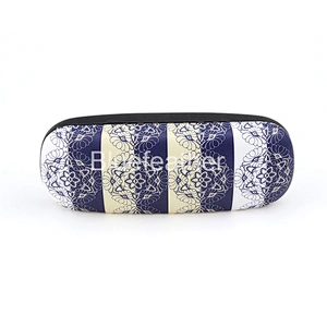 Blue White Vertical Lace Edge Digital Printing Hard Optical Case