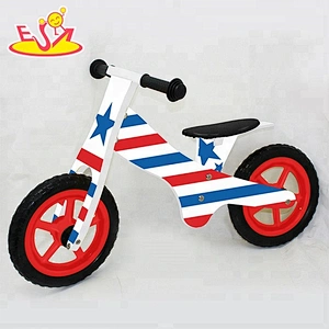 High quality girls pink wooden balance bike for 3 year old W16C126