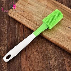 Hot Sale Food Grade Silicone Baby Bottle Cleaning Brush
