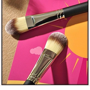 Wholesale makeup tools private label makeup brush synthetic foundation brush