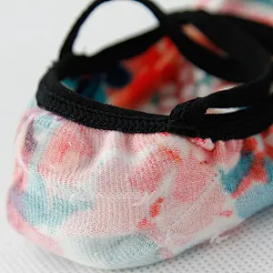 Women Yoga Non Slip Anti Skid Breathable Invisible Print No Show Socks