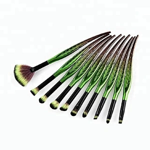 Hot Sale Customized Logo Leaf Design Handle 10pcs Makeup Brush Set