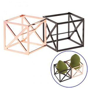 Makeup Sponge Puffs Display Holder Cosmetic Puff Display Stand Holder Support Tool
