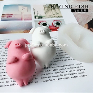 DW001 Silica gel Little cute pig molds Korean car aroma stone pig silicone mold fondant cake molds handmade animals moulds
