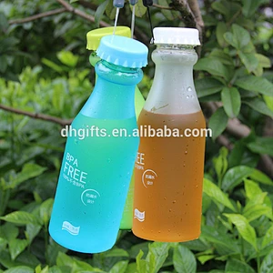Customized Logo Latest New Design Drinking Sport Plastic Water Bottle Travel Plastic Kettle