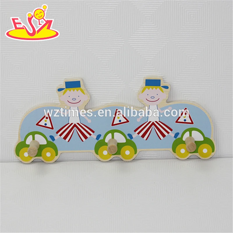 wholesale reliable quality wooden row of hooks for children W09B043