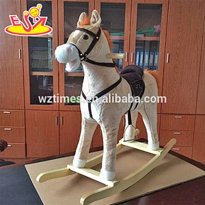 Wholesale children best choice wooden riding horse toy for fun W16D093