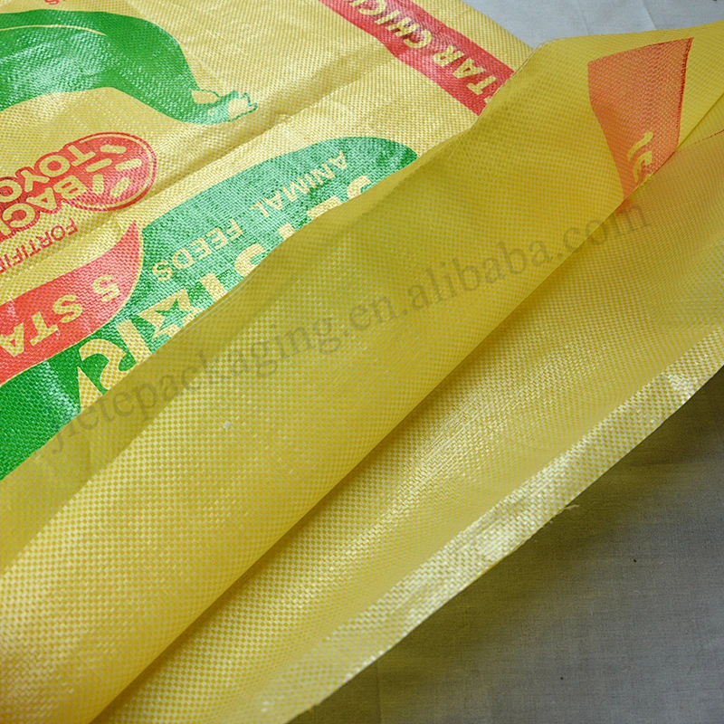Customized pp woven poultry feed bag 25kg 50kg pouch for packing