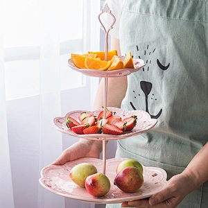 Fancy porcelain multicolor dishes three-layer plates with stand for decorate wedding