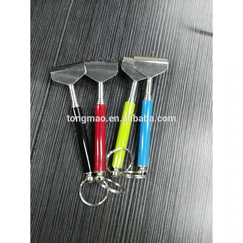 Mini Keyring telescopic Backscratcher