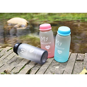 High Quality Dream Cocktail Color Glass Water Bottles for Girl Easy to Take Outside