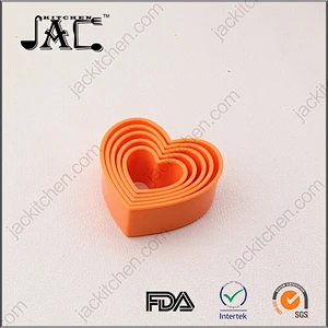 Good Quality Plastic Baking Tools Heart Cookie Cutter