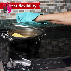 Eco-friendly heat resistant silicone cooking gloves