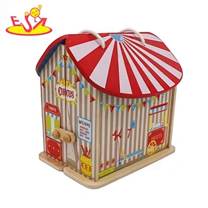 2018 New design girls mini wooden dollhouse kits best children wooden dolls house for sale W06A171