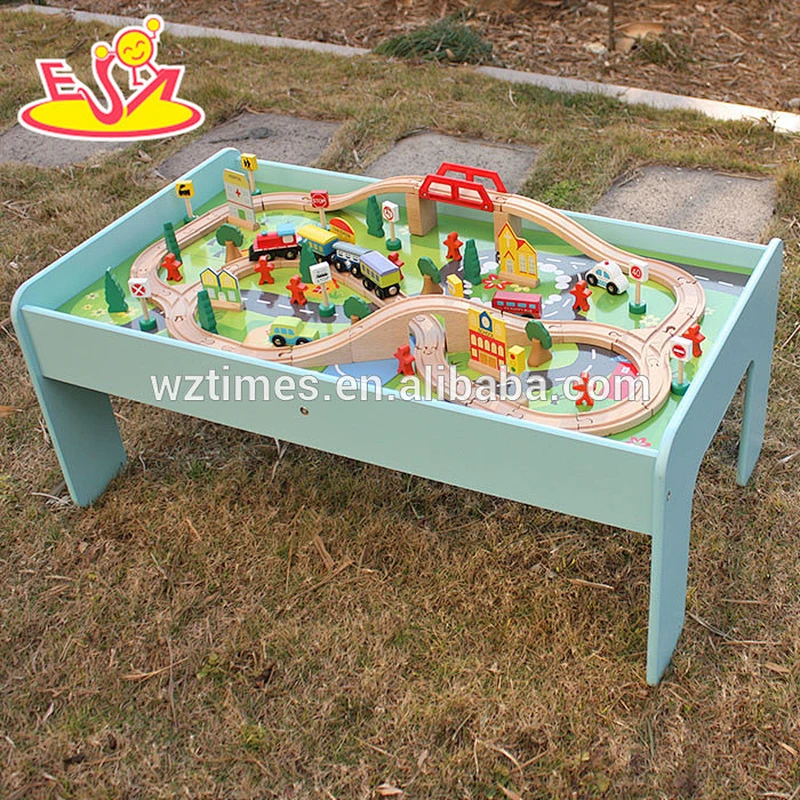 2018 Hottest new design children wooden toy train sets with table W04C071