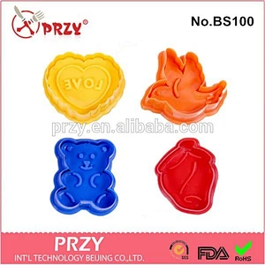 high quality plastic bear and heart cookie cutter